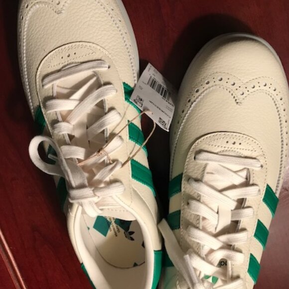 Adidas Spikeless Golf Shoe. Limited Edition. Men's Size 10. - Picture 6 of 8